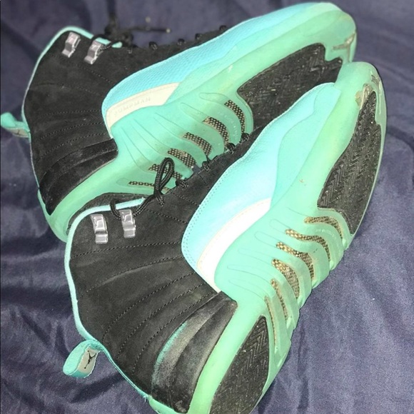 Jade 12s - Picture 2 of 3